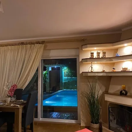 アパート Pool Garden House Near The Sea Vári